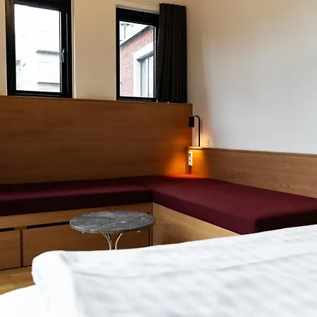 Albergue Roberta's Society *