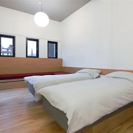 Roberta's Society Hostel *